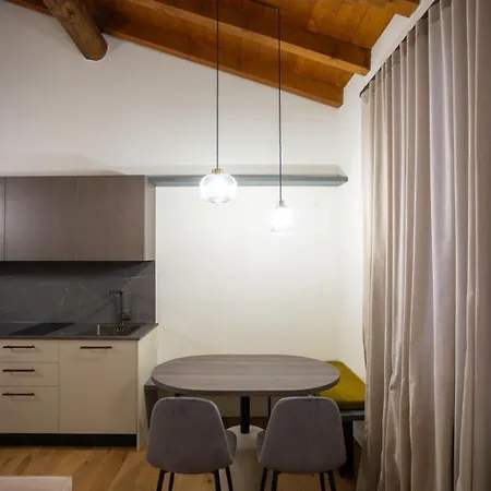 Ca Moroni Collection 4*