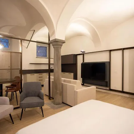 Ca Moroni Collection Bergamo
