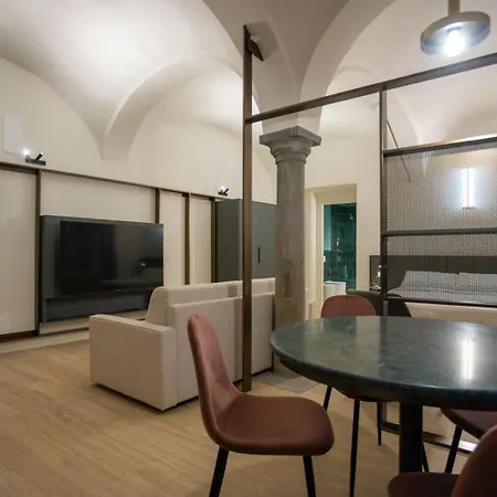 Ca Moroni Collection Bergamo